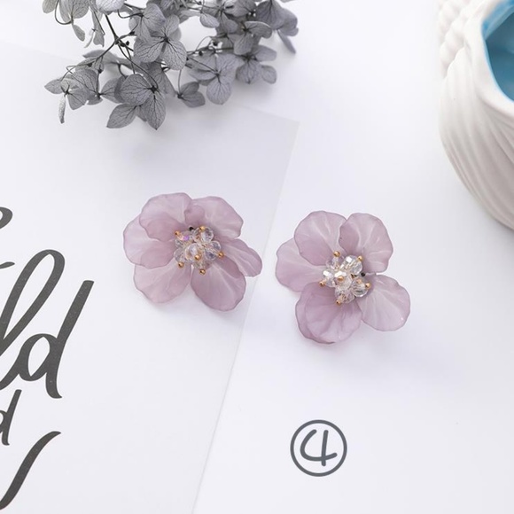 Unique Zone Jewelry - ❤️️NEW UNIQUE Cute Flower Handmade Earrings GY1